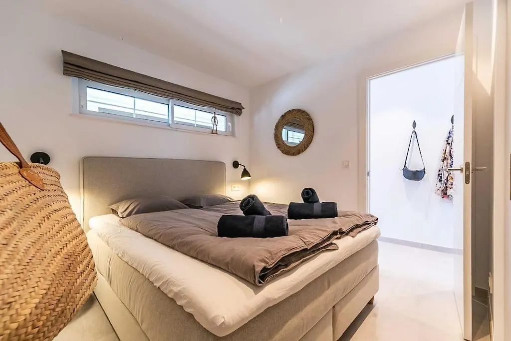 112-Stunning Beachfront Apartment In Benalmadena