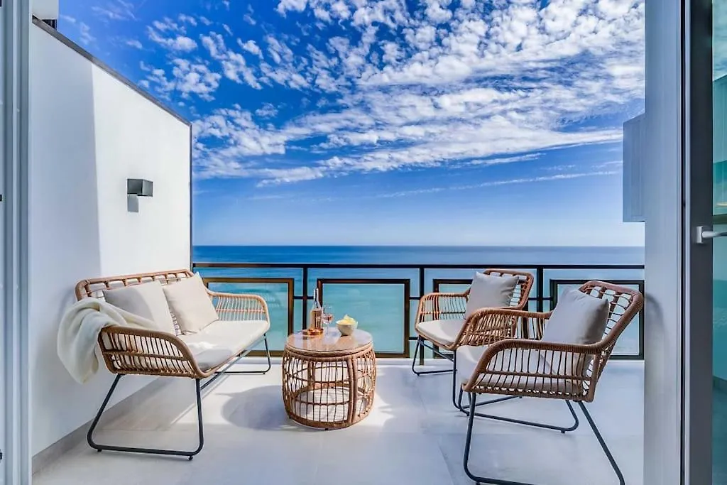 112-Stunning Beachfront Apartment In Benalmadena
